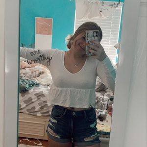 White long sleeve crop top